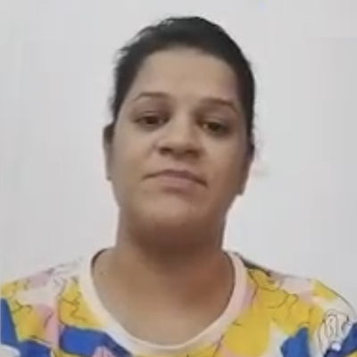  Veena Dixit, Mother of Aadya